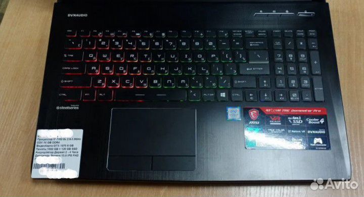 MSI I7 7700HQ GTX 1070 8 GB 16 GB SSD HDD