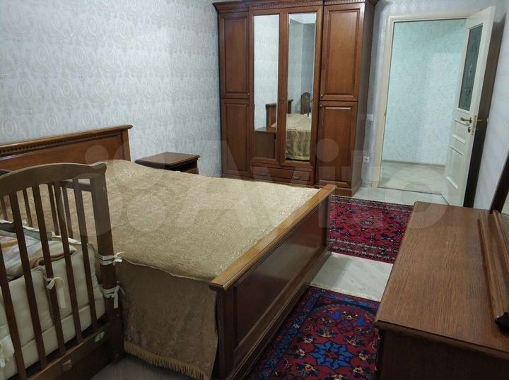 2-к. квартира, 73 м², 7/10 эт.