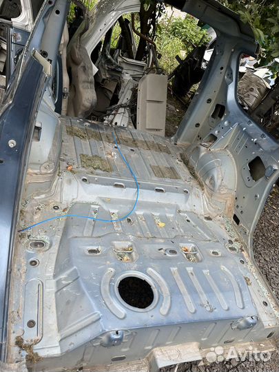 Пол багажника лада ларгус со стаканами