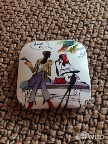 Зеркало карманное