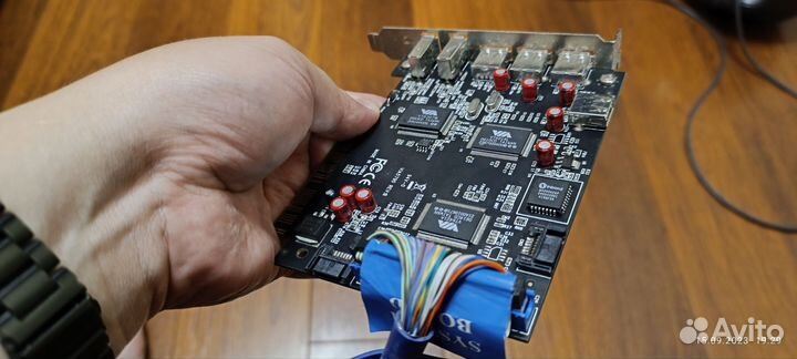 Мультиконтроллер