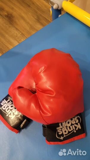 Боксерские перчатки и Груша детские