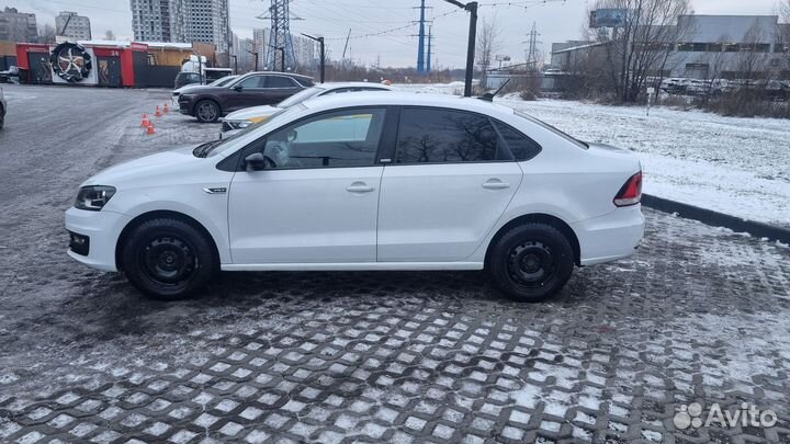 Volkswagen Polo 1.6 AT, 2017, 260 000 км