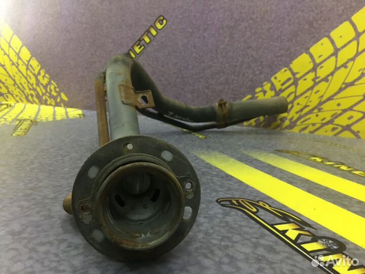 Горловина топливного бака Киа Спектра