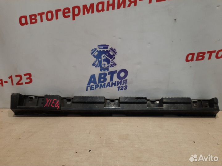 Кронштейн порога правый Bmw X1 E84 N20B20A 2012