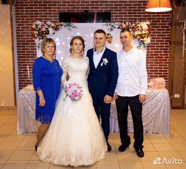 Свадебное платье