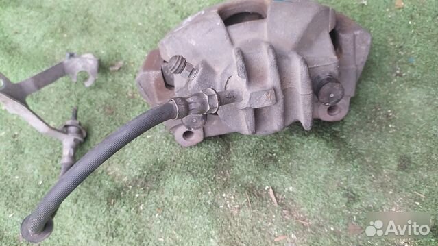 Суппорт передний левый Volvo S80 B6294S2