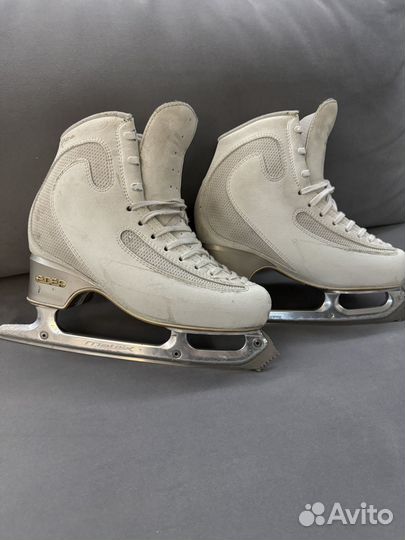 Фигурные коньки edea ice fly 240+Matrix supreme 9