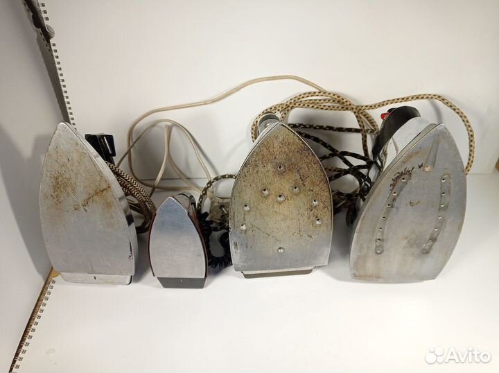 Утюг СССР рабочий