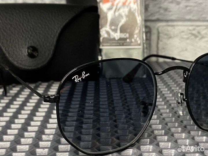 Очки солнцезащитные Ray-Ban