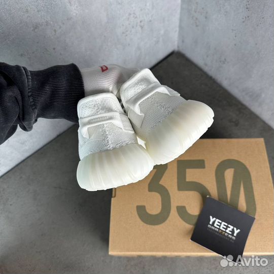 Adidas Yeezy Boost 350 V2 Cream White