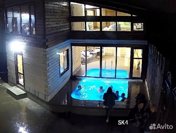 Коттедж с бассейном в аренду от Гулливера