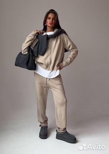 Костюм женский Lora piana