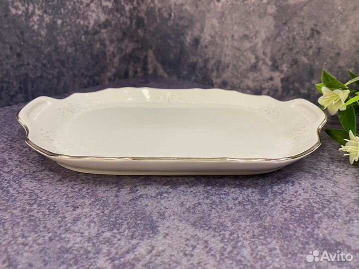 Поднос с ручками 