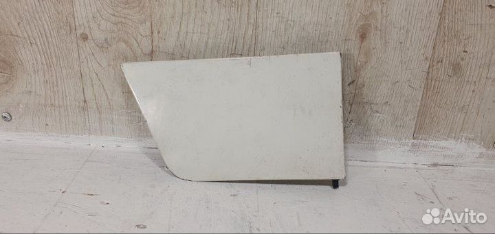 Лючок бензобака Volkswagen Transporter T5