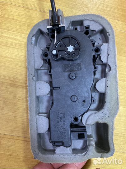 Замок крышки багажника с доводчиком Mercedes W166