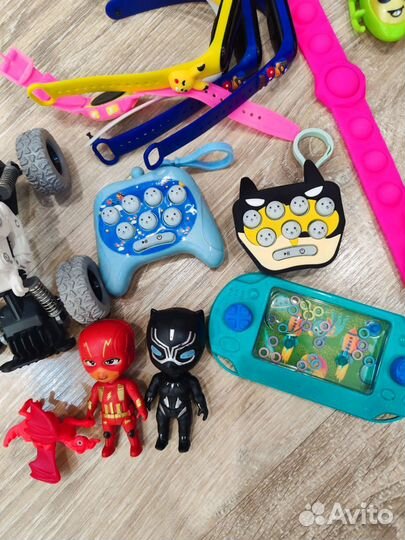 Развивающие игрушки пакетом