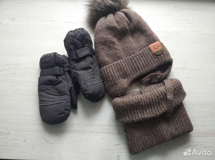 Шарф - снуд шапка и теплые рукавицы