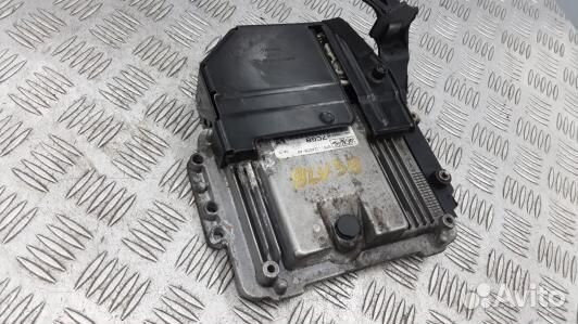 Блок управления двс mazda 3 1 (9LV39PC01)