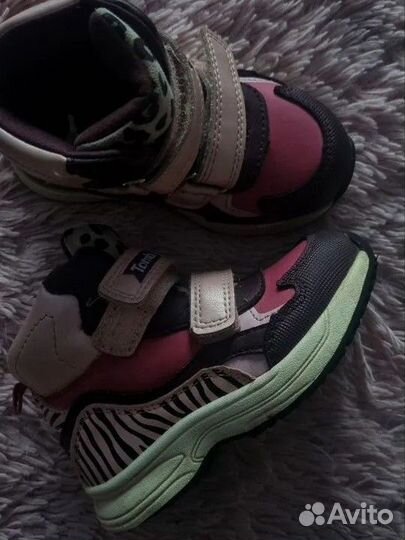 Кроссовки для девочки tombi 22