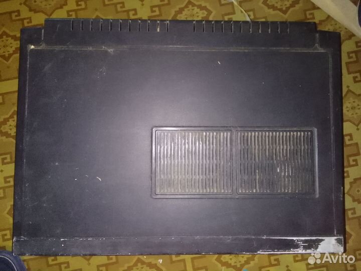 Видеомагнитофон и магнитофон -приставка