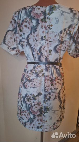 Уникальное платье с нежной расцветка, 44-46 р