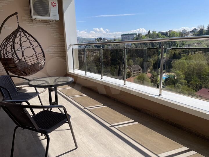 2-к. квартира, 85 м², 14/23 эт.