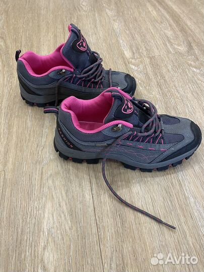 Трекинговая обувь женская 39