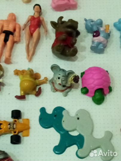 Игрушки Киндер сюрприз