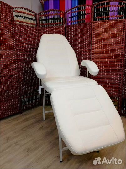 Косметологическое кресло