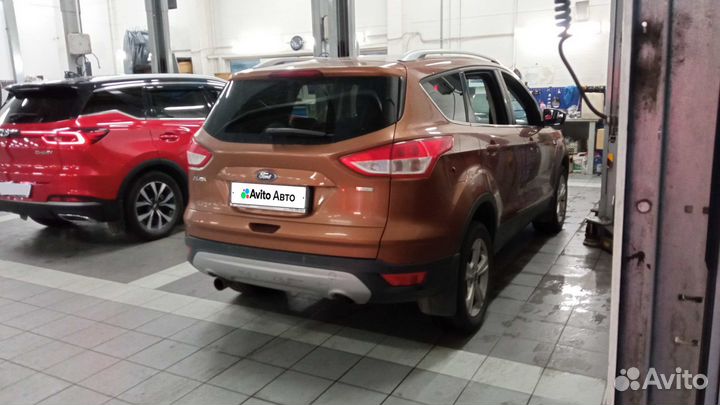 Ford Kuga 1.6 AT, 2014, 125 187 км