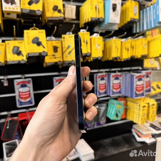 iPhone 13, 128 ГБ