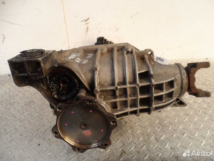 Редуктор передний Hummer H2 2005 - 2009 2005