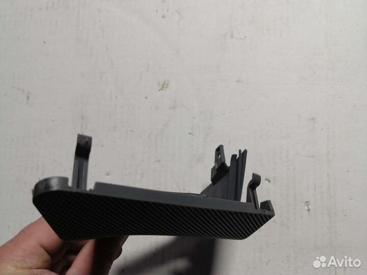 Решетки динамиков Mercedes-Benz W210