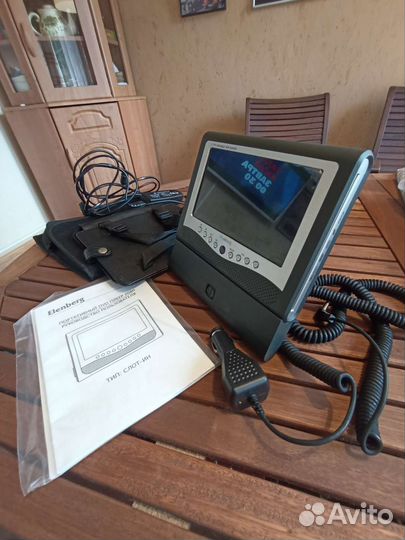 Dvd проигрыватель с экраном автомобильный