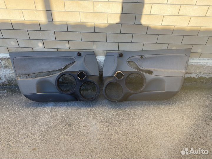 Обшивки дверей калина