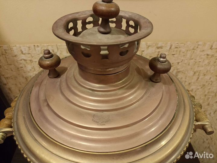 Старинный самовар И. Ф. Капырзин