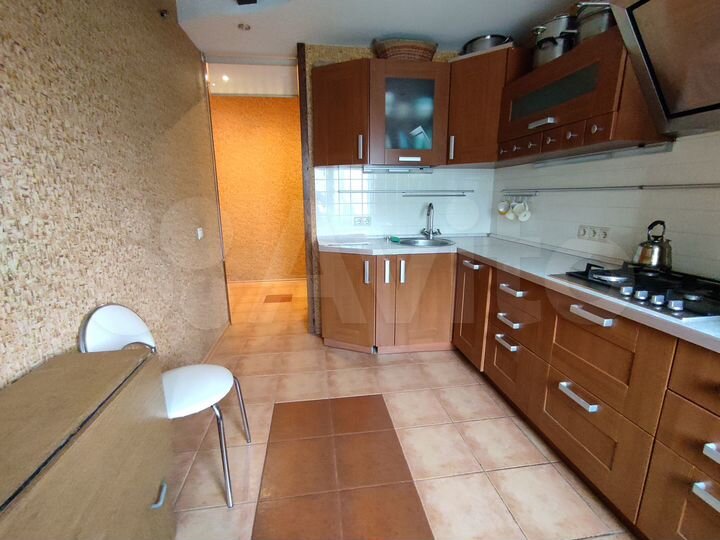 4-к. квартира, 76,4 м², 6/9 эт.