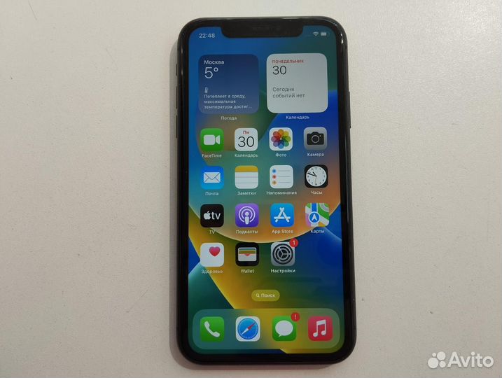 iPhone 11, 64 ГБ