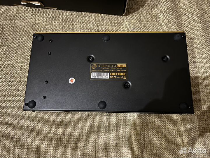 Гитарный процессор Hotone Ampero One