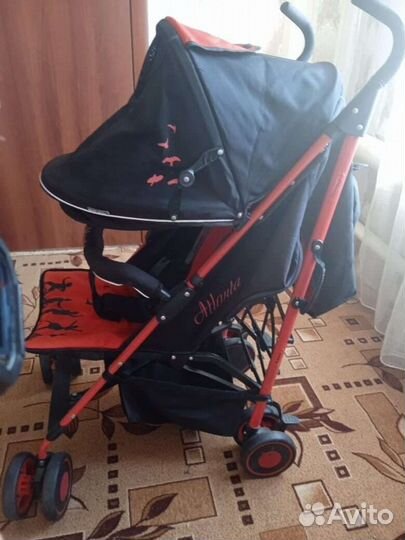 Двухъярусная кровать с матрасами