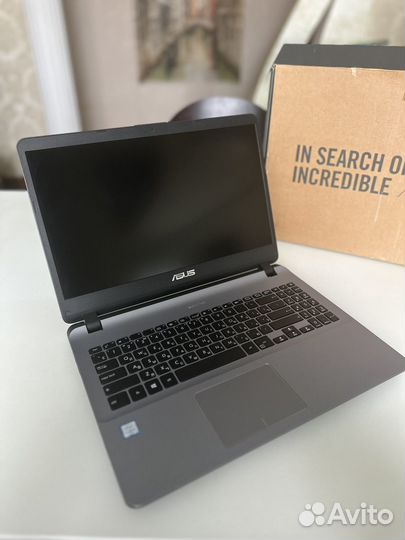 Современный Asus/i3-6006U/SSD/intel HD 520