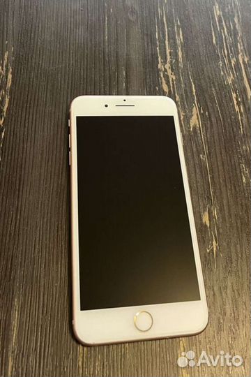Телефон iPhone 8 plus