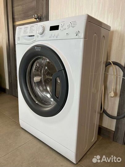 Стиральная машина Ariston 5кг(Гарантия)