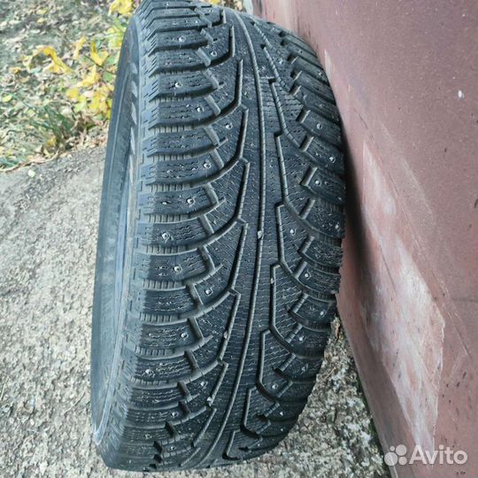 Nokian Tyres Hakkapeliitta 5 265/65 R16 109T