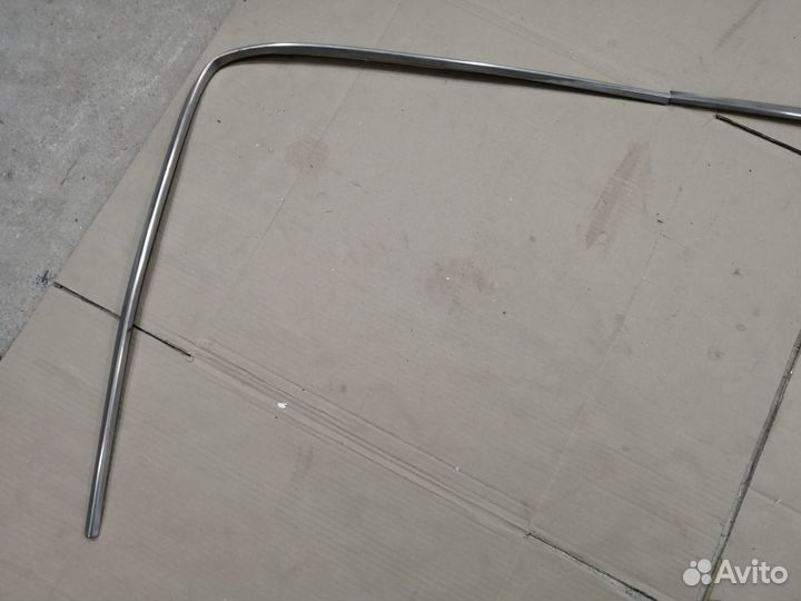 Нов. молдинги проема багажника хром газ 2402 2412