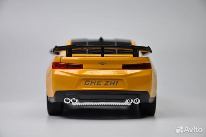 Модель авто Chevrolet Camaro Bumblebee 1:24 металл