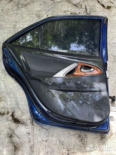 Дверь задняя левая toyota camry 40