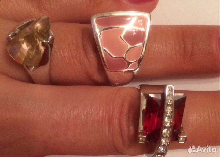 Кольца разные