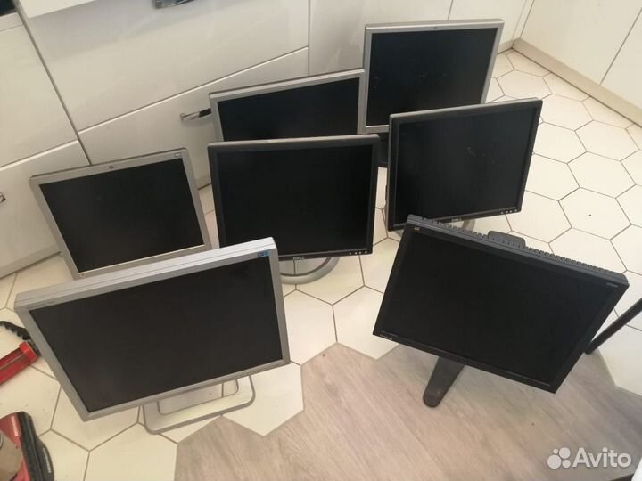 Продам Мониторы